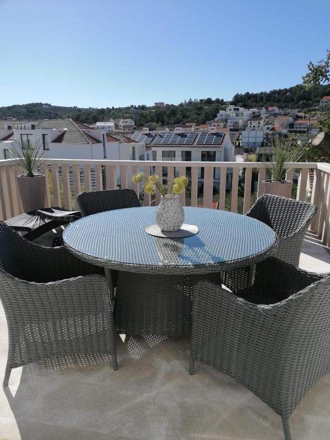 Apartma Bracki Cvijet